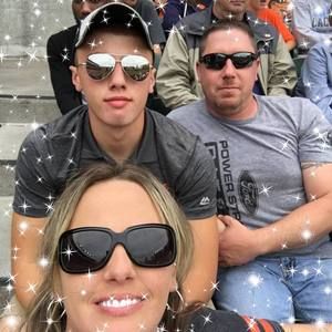 Meet your Posher, Abby